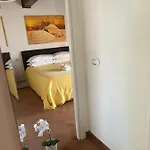度假居 Le Terrazze Di Rosa 滨海波利尼亚诺